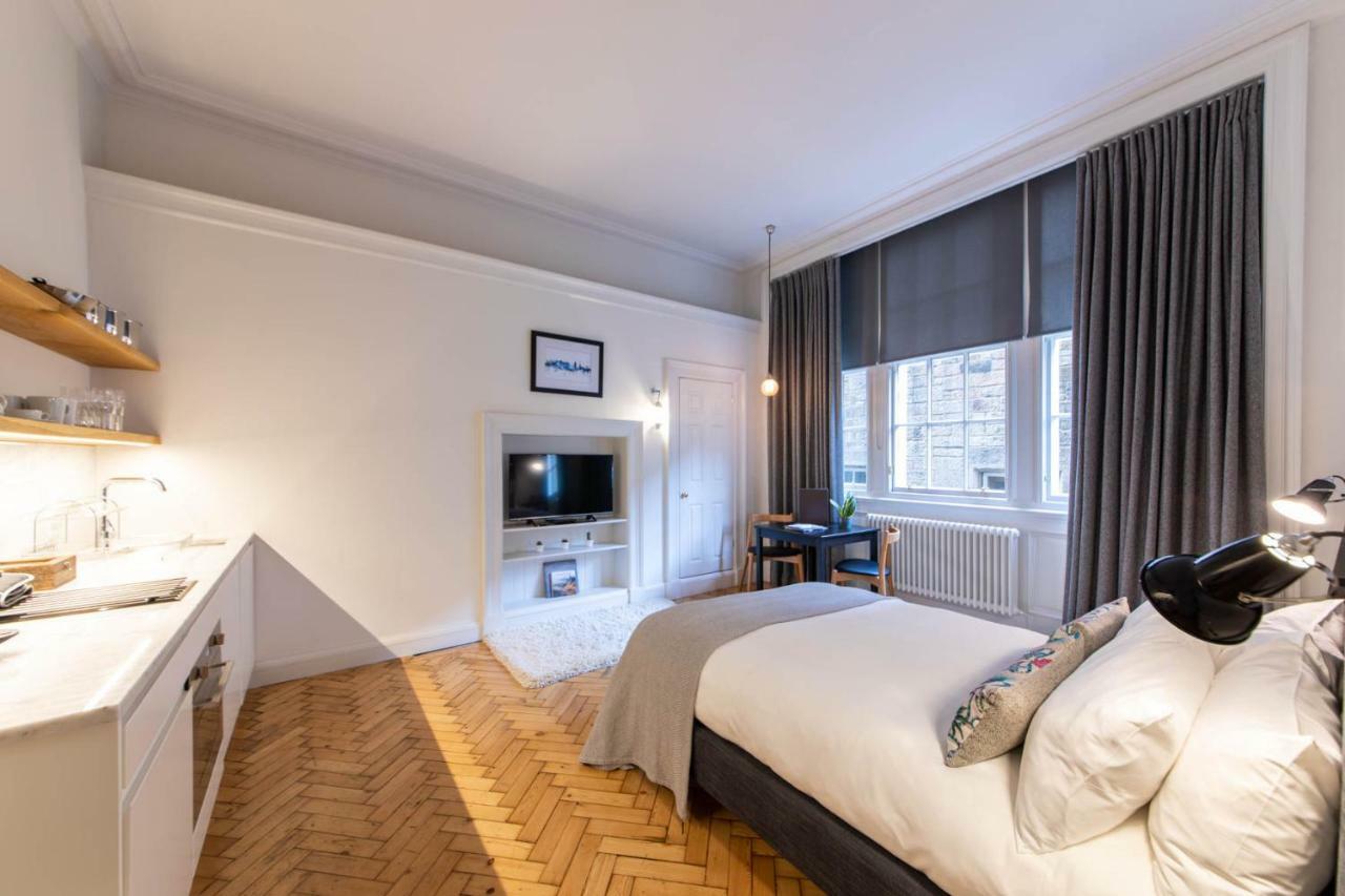 Linton Collection - The West Wing Apartment เอดินบะระ ภายนอก รูปภาพ